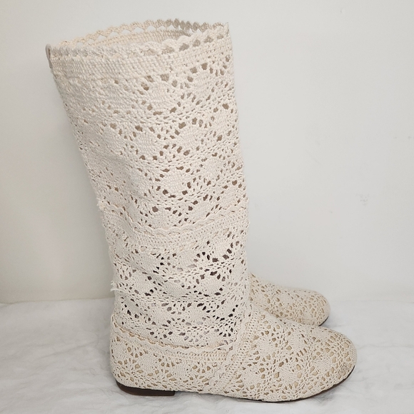 Crochet Lace Boots - Picture 5 of 14